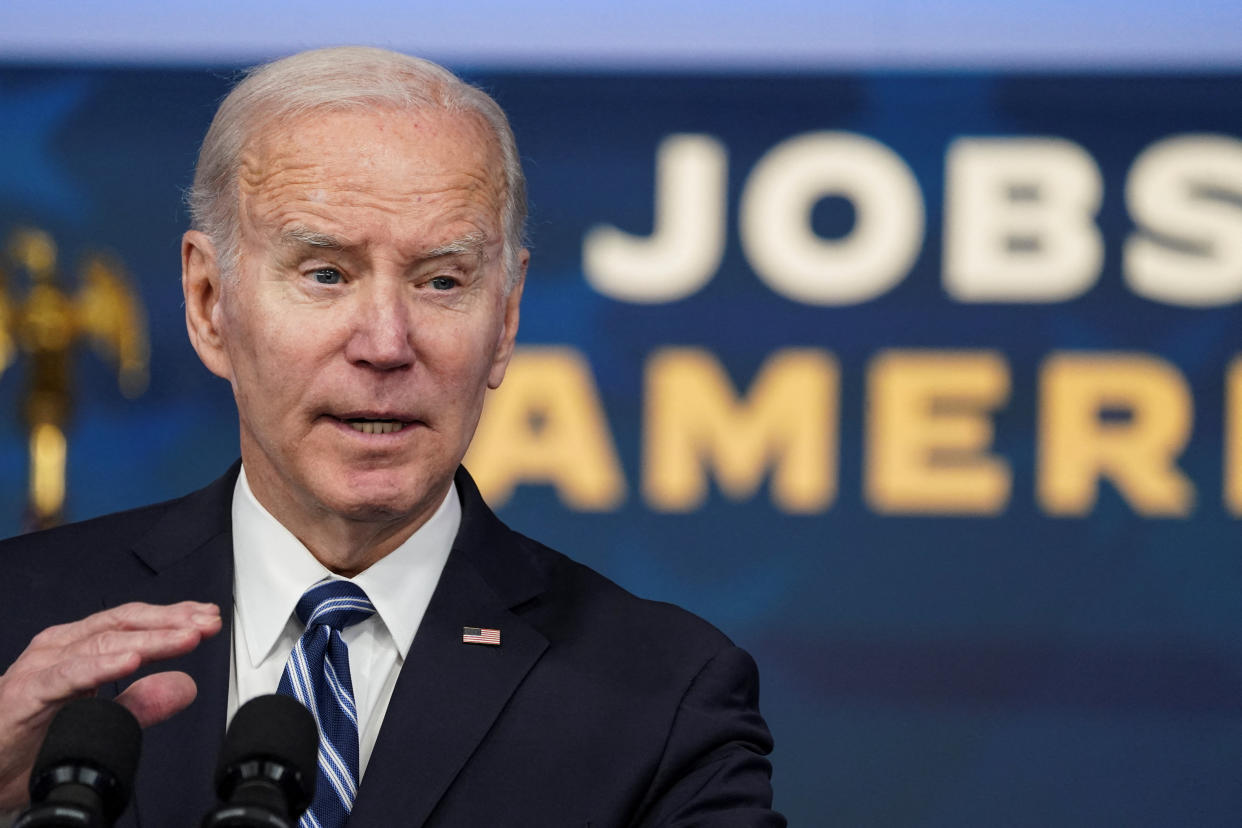  U.S. President Joe Biden speaks about the economy and the January jobs report, during brief remarks in the Eisenhower Executive Office Building's South Court Auditorium at the White House in Washington, U.S., February 3, 2023. REUTERS/Kevin Lamarque