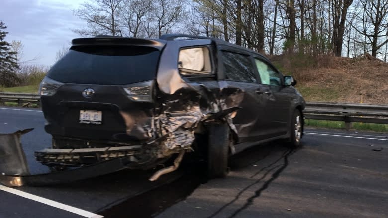 Man arrested after 2-vehicle crash on Don Valley Parkway