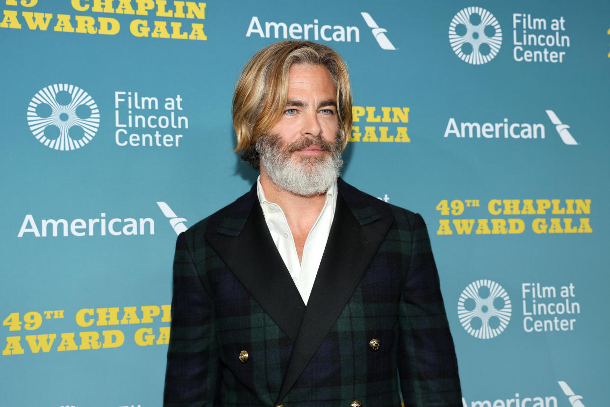 Chris Pine a perdu le premier rôle de la série « Newport Beach » à cause de ses problèmes d’acné.