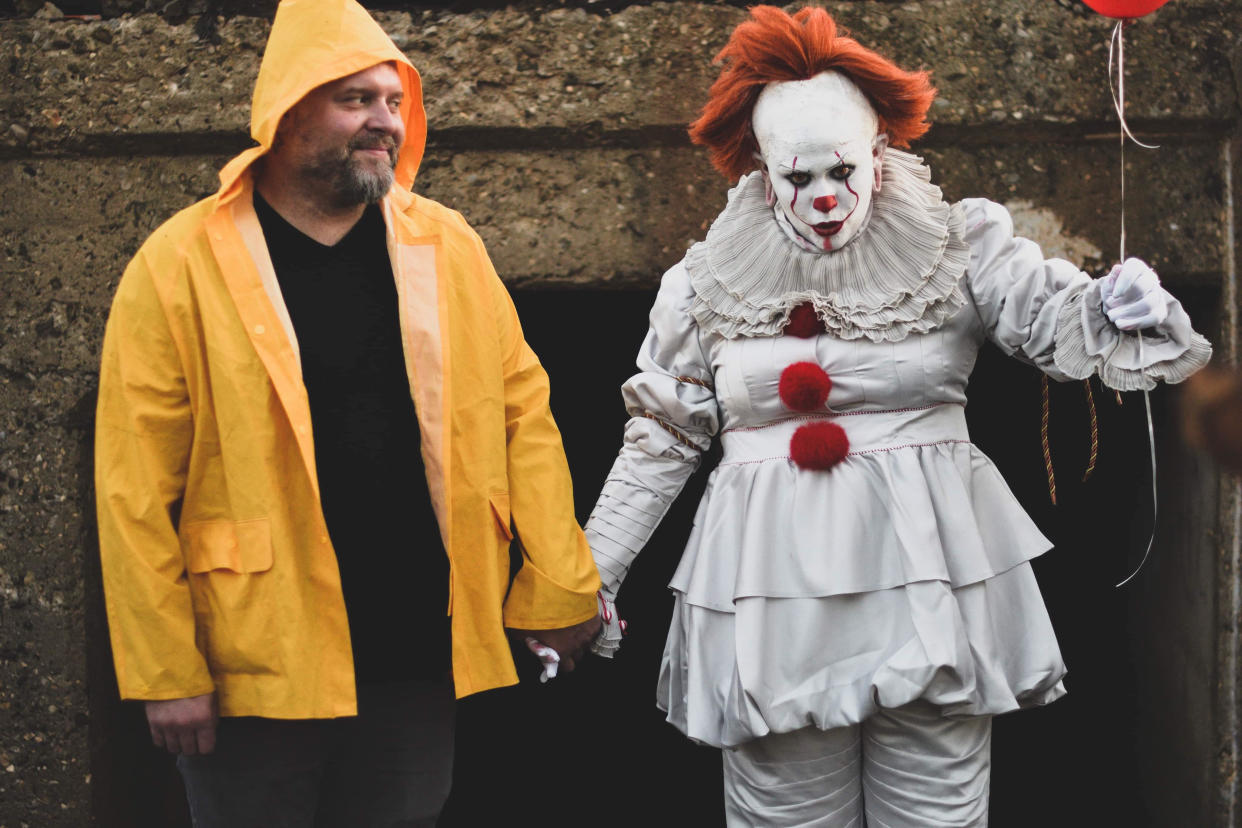 Maci Ann Tate and her boyfriend, Jonathan Krell, dressed as Pennywise and Georgie from 'It.' (Photo: Sarah Bergeron)