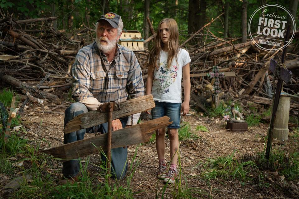 First Look at the new movie version of Stephen King's 'Pet Sematary'