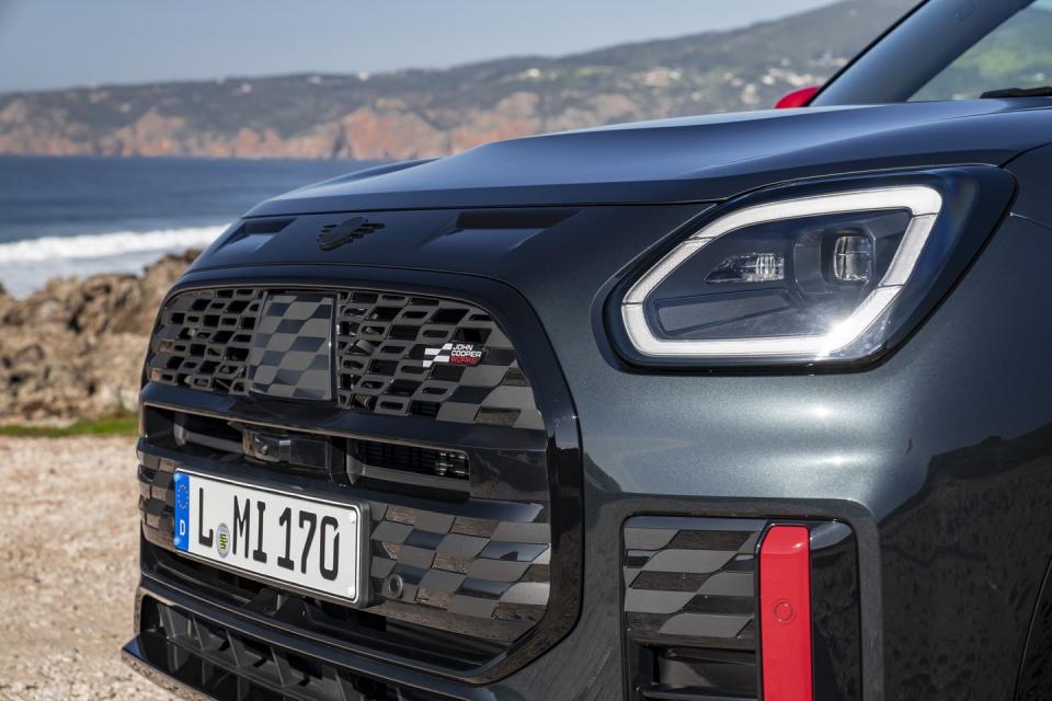 2025 mini countryman jcw