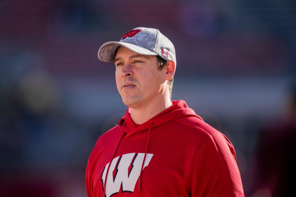 Wisconsin interim head coach Jim Leonhard