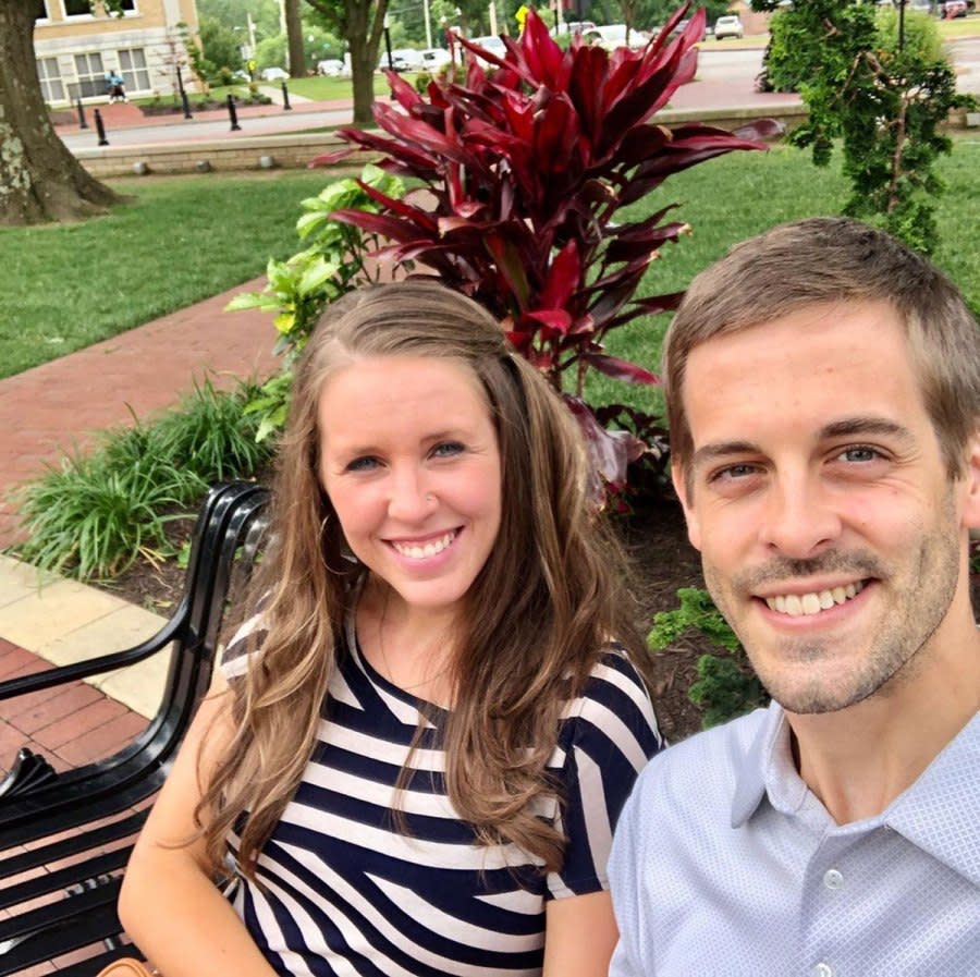 Jill Duggar Celebrates 7th Wedding Anniversary With Husband Derick Dillard Amid Family Drama