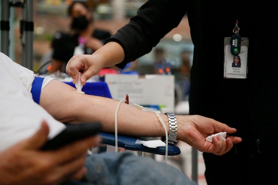 District Attorney Yvonne Rosales will host a blood drive in honor of the Walmart shooting victims and families from Monday and Tuesday in the County Courthouse.