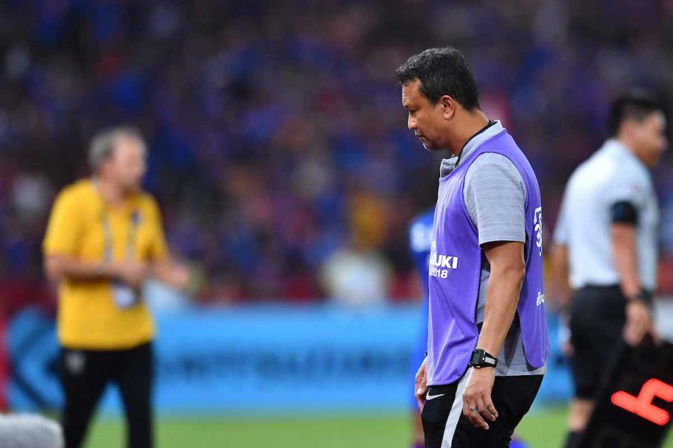 Singapore interim national football coach Fandi Ahmad during their 3-0 defeat by Thailand in the AFF Suzuki Cup on 25 November, 2018. (PHOTO: AFF Suzuki Cup)