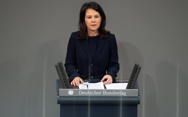 German Foreign Minister Annalena Baerbock speaks during the current affairs debate on the situation in Israel and the Palestinian territories during a plenary session of the German Bundestag. Jonathan Penschek/dpa