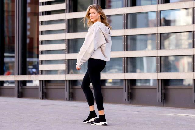 s Best-Selling Leggings Are “Ridiculously Soft,” and They're on Sale  for $12