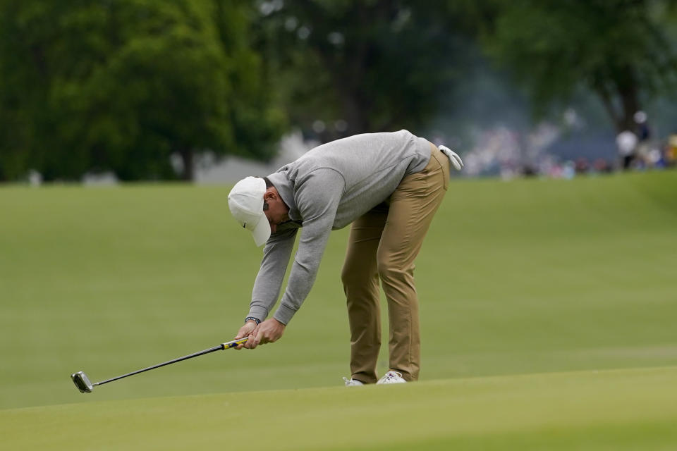 Rory McIlroy, of Northern Ireland, reacts after missing a putt on the sixth hole during the final round of the PGA Championship golf tournament at Southern Hills Country Club, Sunday, May 22, 2022, in Tulsa, Okla. (AP Photo/Matt York)