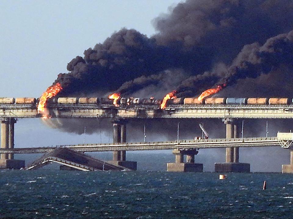 Russia Crimea Kerch bridge explosion fire smoke