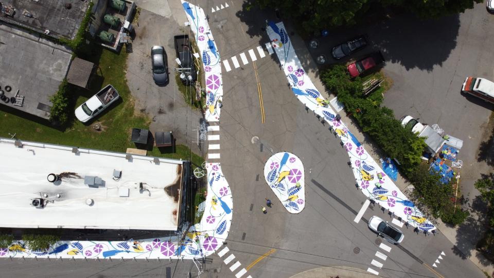 An intersection in Asheville, North Carolina uses paint for curb extensions.