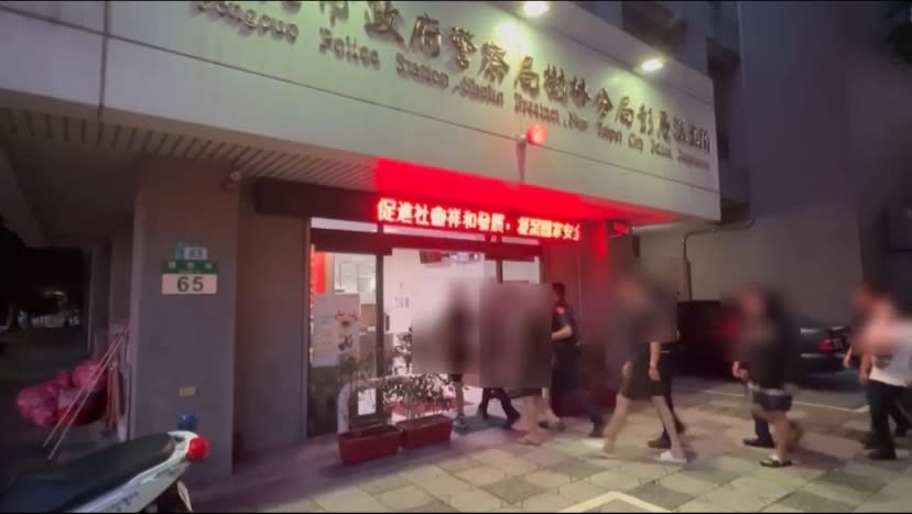 樹林警將鬧事犯嫌移送法辦。（記者施立偉翻攝）