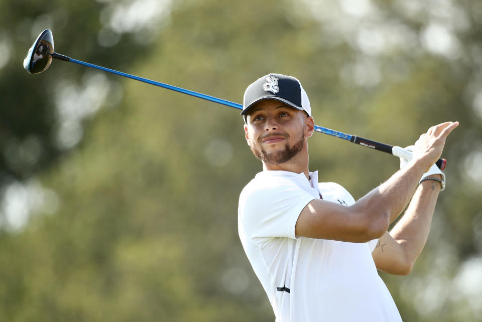 HAYWARD, CA - AUGUST 10:  NBA player Stephen Curry of the Golden State Warriors tees off on the seventh hole during Round Two of the Ellie Mae Classic at TBC Stonebrae on August 10, 2018 in Hayward, California.  (Photo by Ezra Shaw/Getty Images)