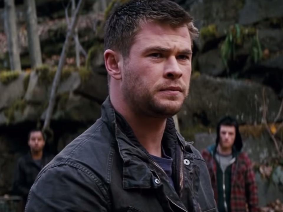 chris hemsworth red dawn 2012