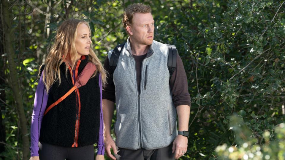 Kim Raver as Teddy with Kevin McKidd as Owen in Grey's Anatomy.