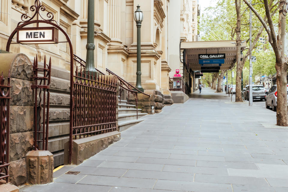 Calles casi vacías en Melbourne durante la pandemia de coronavirus. (Chris Putnam/Barcroft Media via Getty Images)