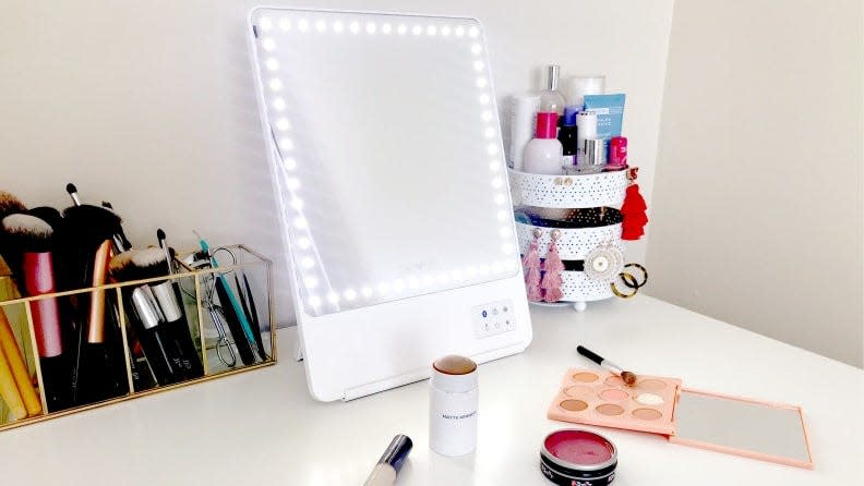 Best gifts for wives: Glamcor Riki Skinny Makeup Mirror