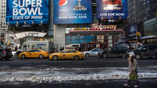 Financial Ads Are Stars in First-Ever Crypto Super Bowl - Bloomberg