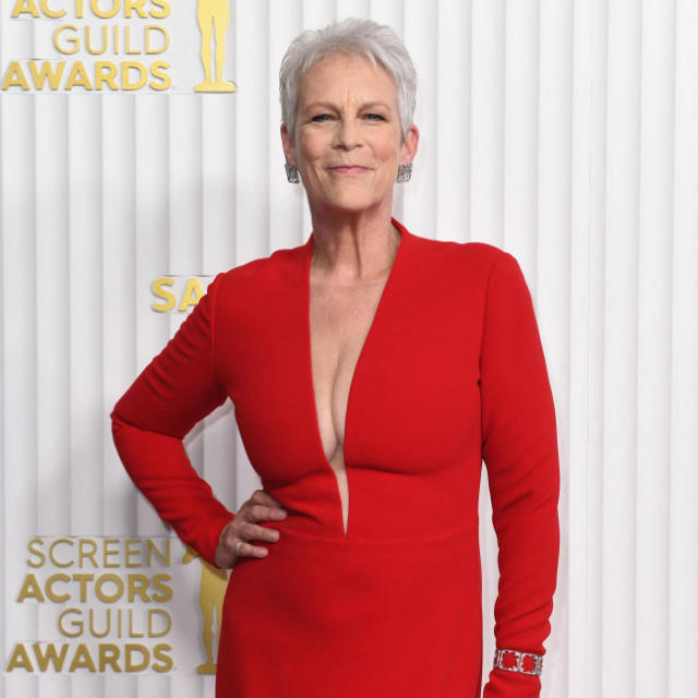 SAG Awards: Jamie Lee Curtis and Ke Huy Quan take Supporting Role honours