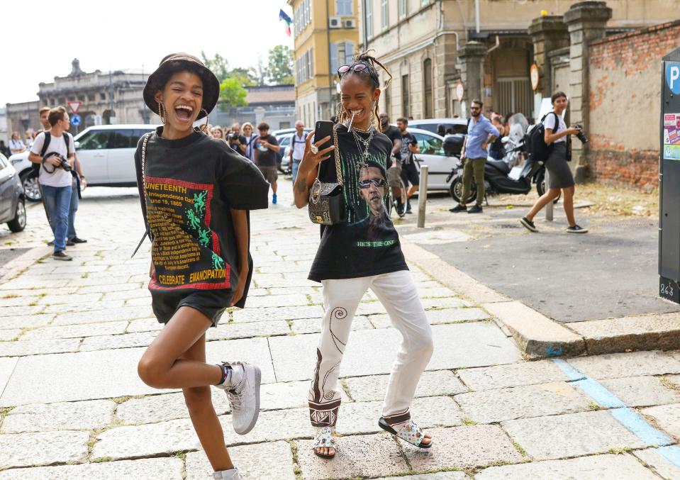 The best beauty looks—think sharp-as-a-knife center parts and electric bobs—from Phil Oh’s street style darlings at Milan Fashion Week.