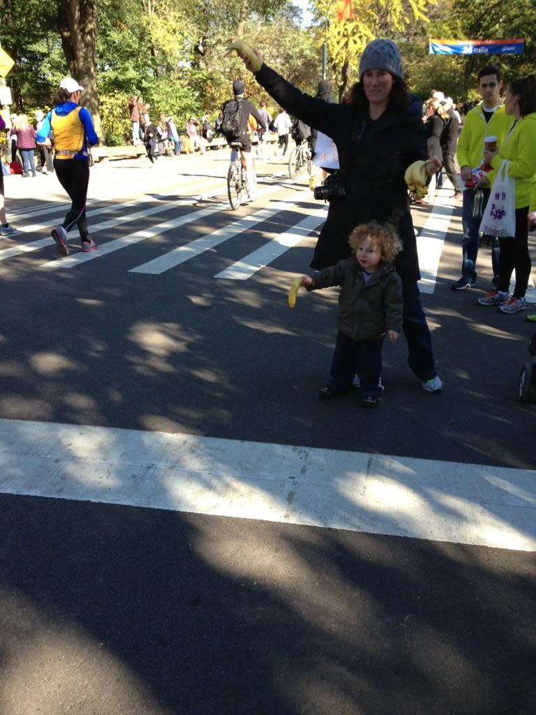 Even the kids are enjoying the #unofficial #nycmarathon