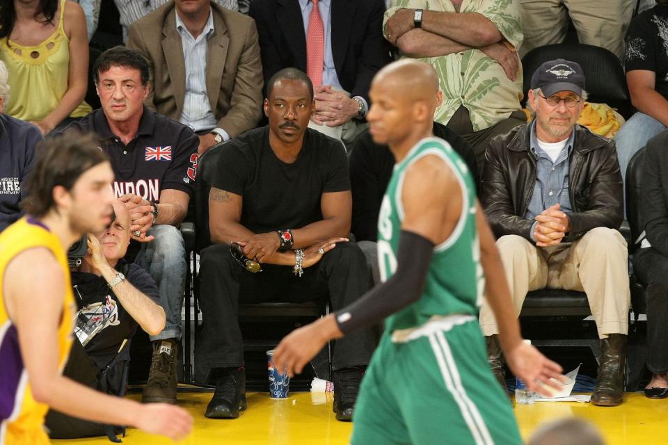 30 Photos of Celebrities Looking Cool as Hell at NBA Games