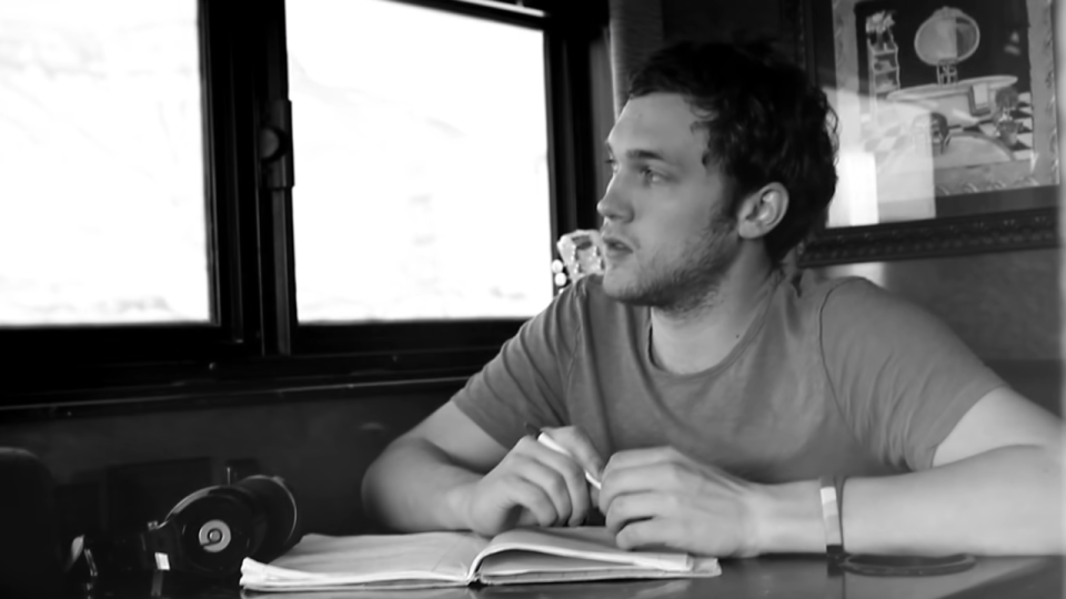 Phillip Phillips in the music video for 