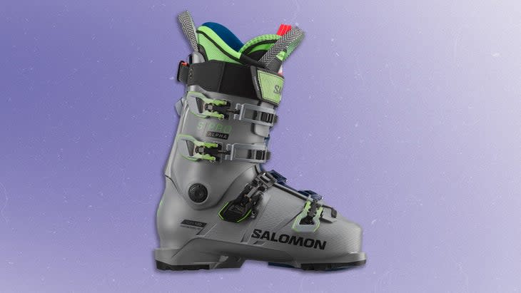 2023 Salomon S-Pro Alpha 120 ski boot