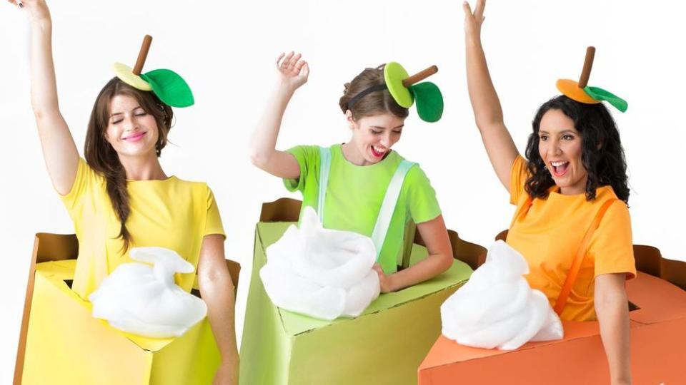 costumes for 3 people pie