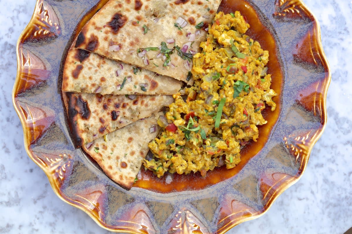 Spicy breakfast: Bombay scrambled eggs are something different (Johnny Stephens)