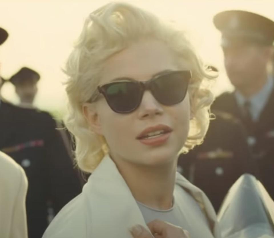 Michelle Williams as Marilyn Monroe exits a private plane in "My Week With Marilyn"