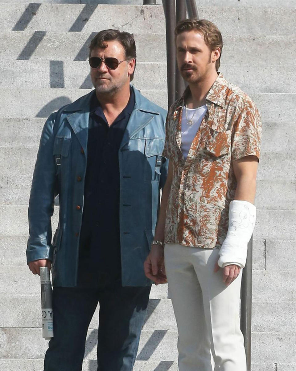 In "The Nice Guys" spielt Ryan Gosling aktuell einen trotteligen Privatdetektiv in hautengen 70er-Jahre-Hemden. Auf jeden Fall ein großer Unterschied zu seinen sonst eher lässigen Rollen wie in "Drive" oder "Crazy, Stupid, Love"! (Bild-Copyright: Moviestore Collection/REX/Shutterstock)