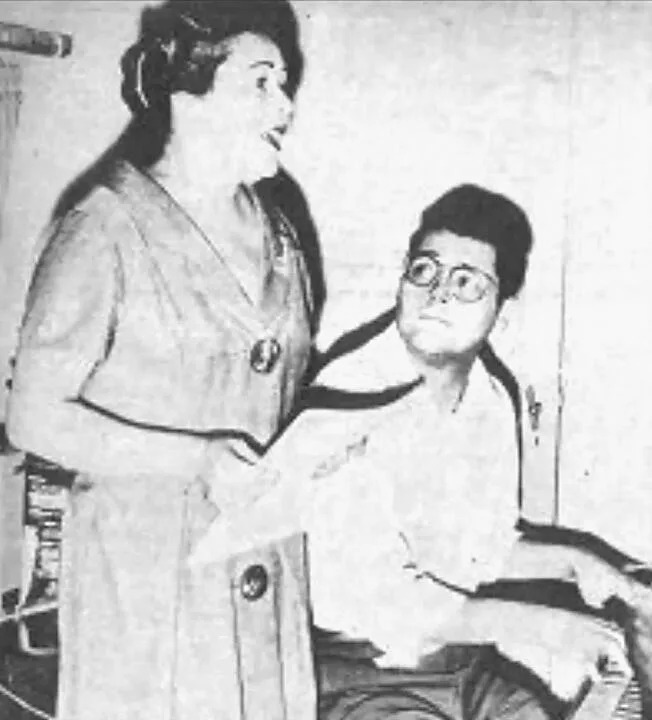 Waldo De Los Ríos junto a su madre, Martha