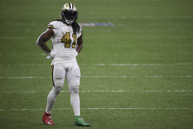 Alvin Kamara's record-tying 6 TDs propel Saints past Vikings