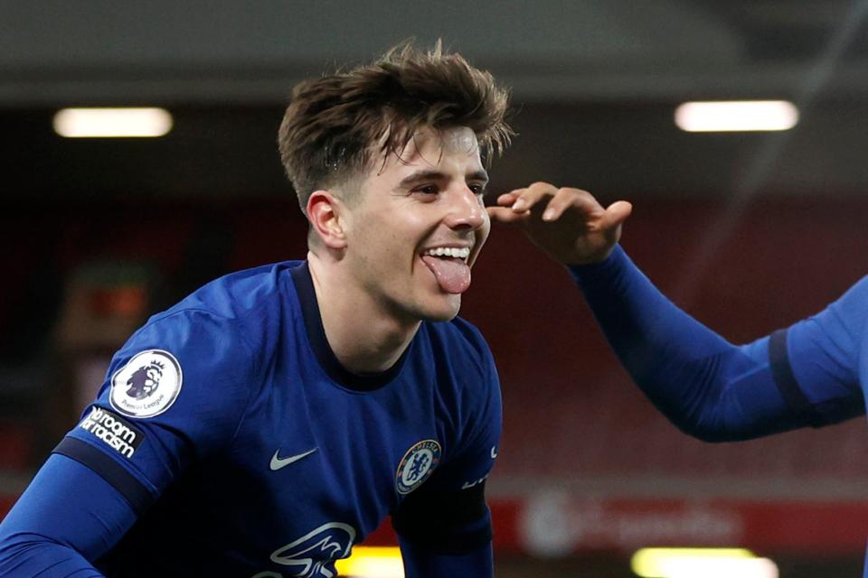 <p>Mason Mount celebrates his winning goal for Chelsea at Liverpool</p> (Getty Images)