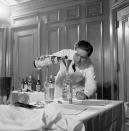 <p>From Tom Collins and Gimlets to Martinis and Manhattans, people drank complex cocktails back in the day. If you were hosting, you had better be ready to whip up anything. </p>