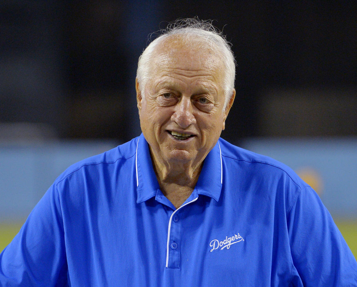 It's hard to imagine the Dodgers without Tommy Lasorda - True Blue