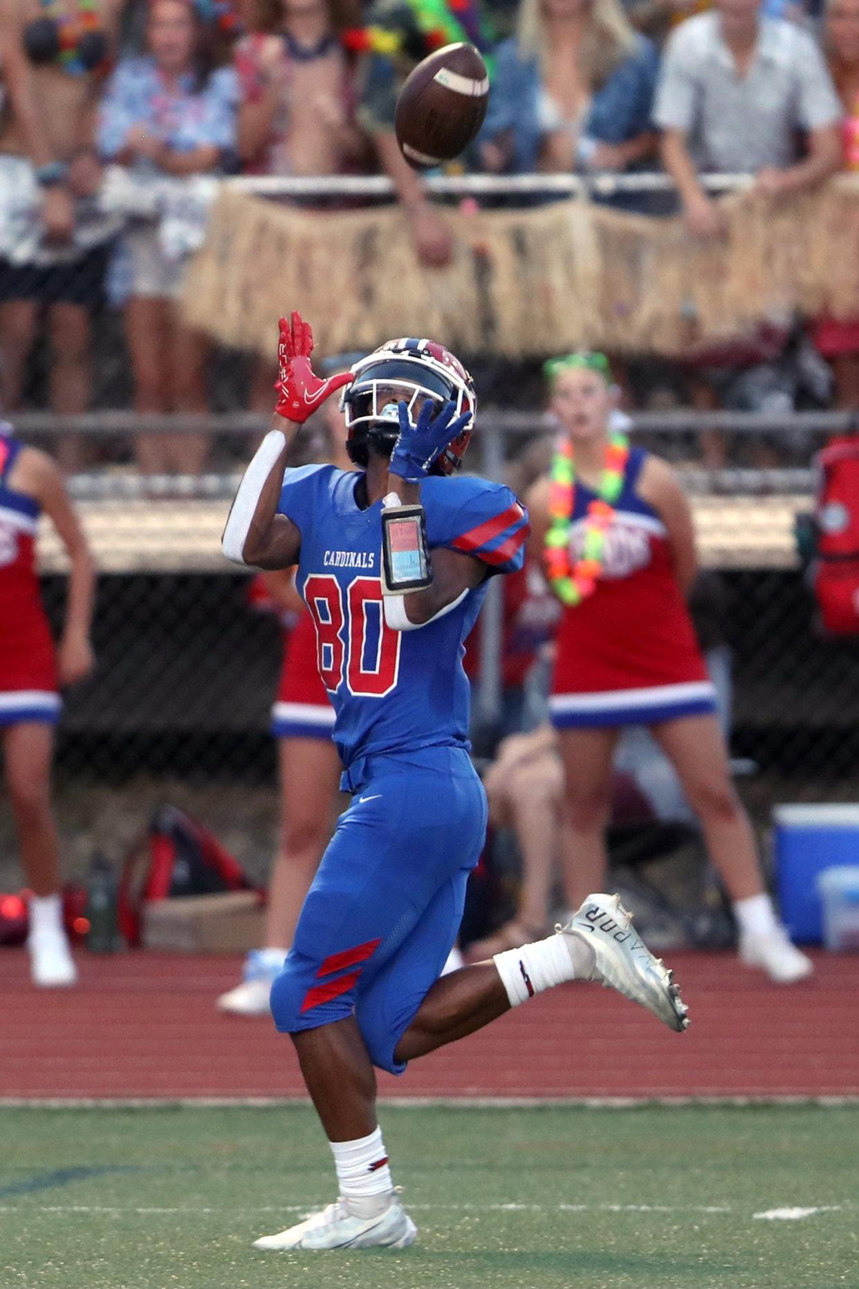 Thomas Worthington's Simon Smith hauls in a pass during a game against Grove City on Sept. 2. The Cardinals play host to Newark on Sept. 9.