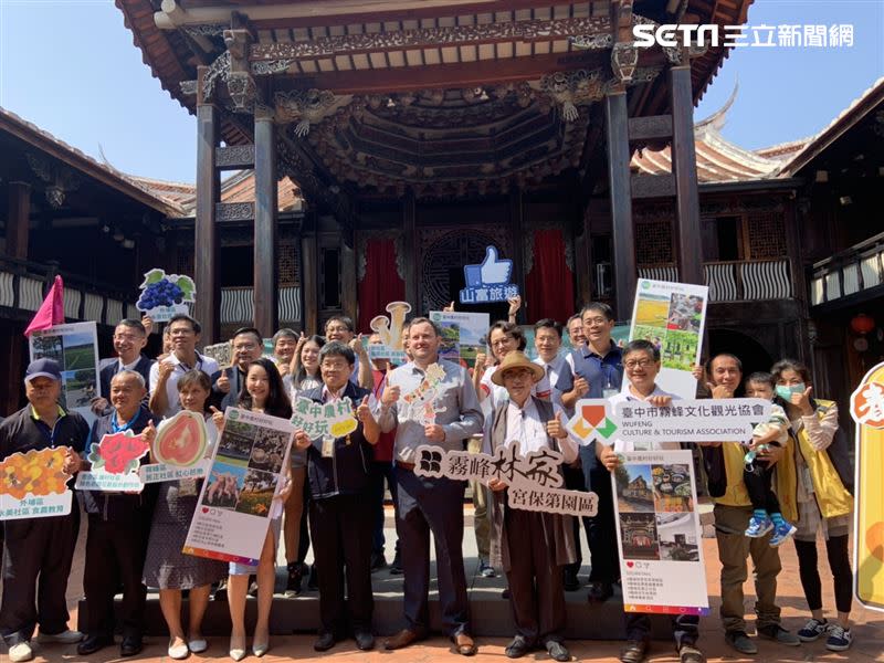 台中市政府與兩大旅遊業者合作推出全新遊程。（圖／記者陳宜加攝影）