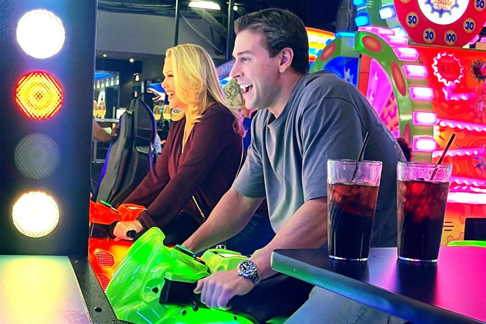 Los Angeles, CA - *EXCLUSIVE* - Shanna Moakler and her boyfriend, Matthew Rondeau are seen enjoying themselves at Dave and Busters only hours after police responded to a "Domestic Disturbance" call at Moakler's SFV home. Shanna &amp; Matthew were seen shooting basketballs, skee-ball &amp; motorcycles at the Northridge Dave &amp; Busters. Pictured: Shanna Moakler, Matthew Rondeau BACKGRID USA 29 JULY 2022 BYLINE MUST READ: LionsShareNews / BACKGRID USA: +1 310 798 9111 / usasales@backgrid.com UK: +44 208 344 2007 / uksales@backgrid.com *UK Clients - Pictures Containing Children Please Pixelate Face Prior To Publication*