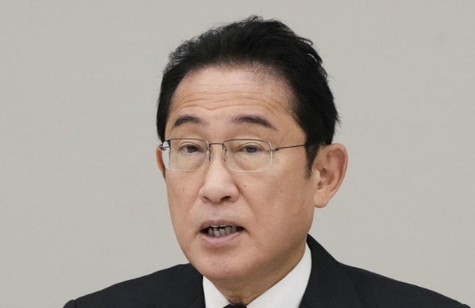 日本岸田內閣正推動一項法律修正案，讓失智症患者的家人，不必因為照顧而必須離職。