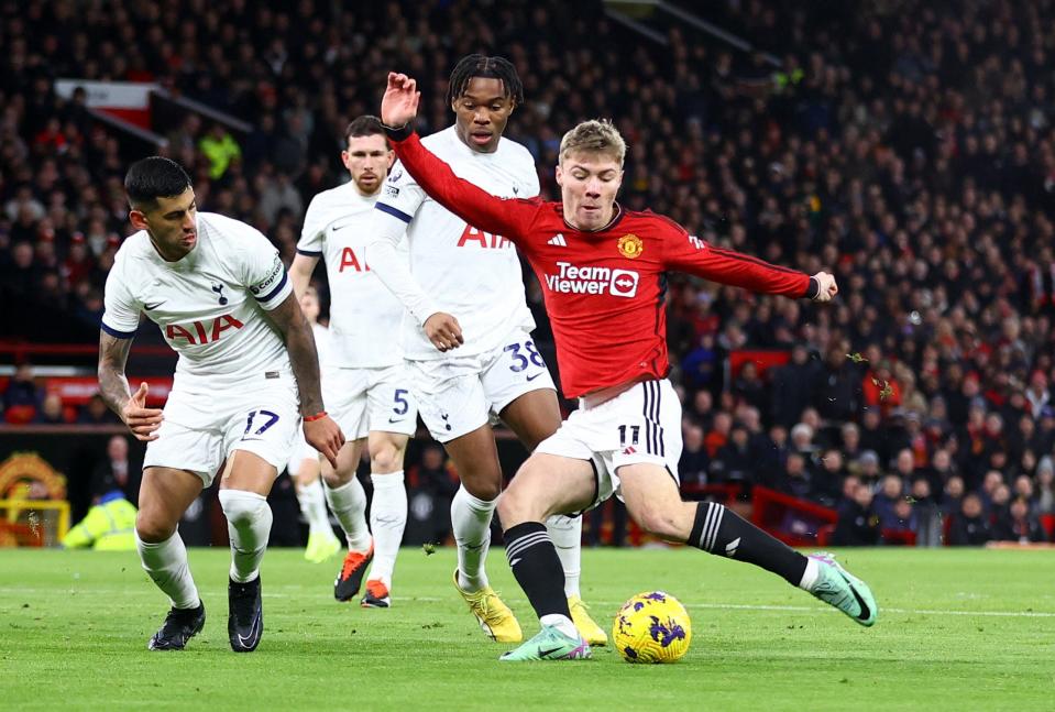 Rasmus Hojlund smashes Manchester United into an early lead (REUTERS)