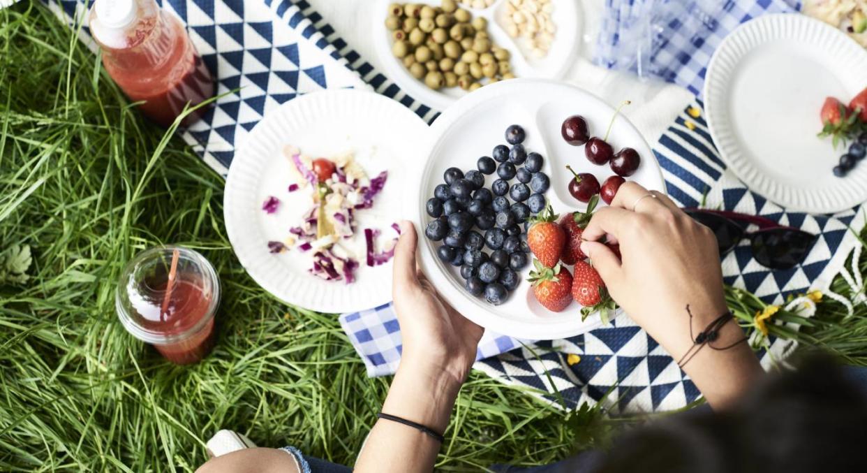 We just discovered this clever lunchbox on TikTok. (Getty Images) 