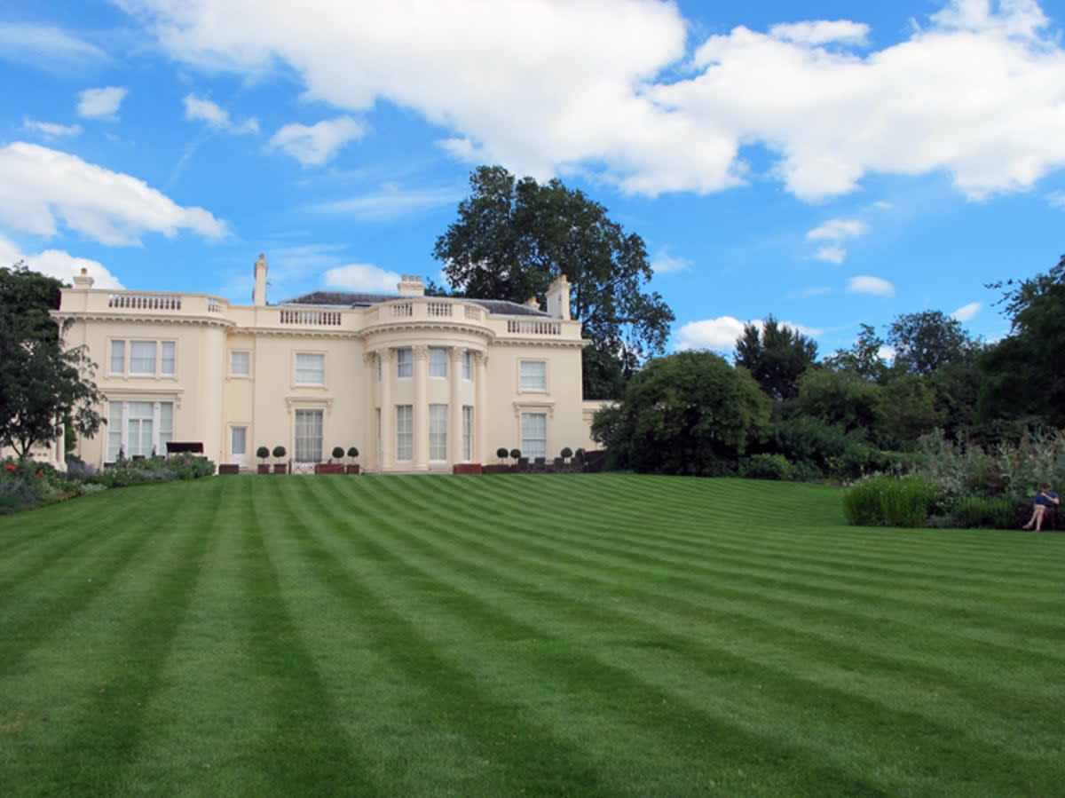 A London mansion is on the market for £250 million (seanfoneill/CC BY-ND 2.0)