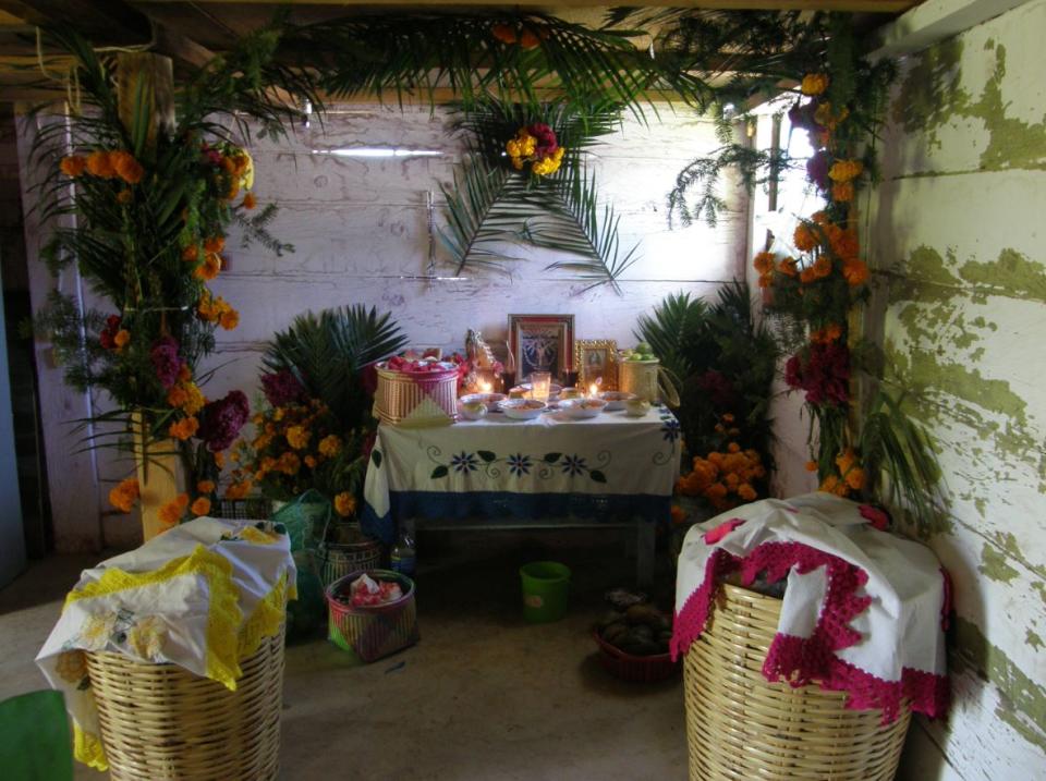 Ofrenda Día de Muertos 2016