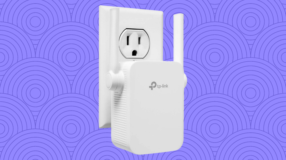 Save 40 percent on this TP-Link N300 WiFi Extender. (Photo: Amazon)