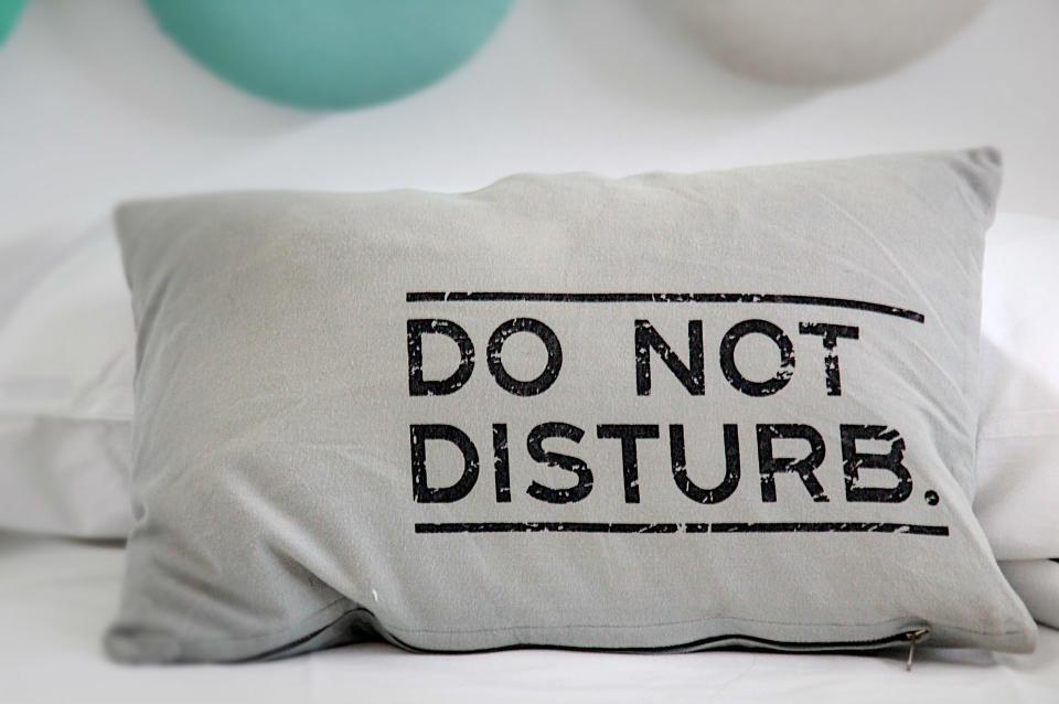 Dentro de una funda de almohada o cojín