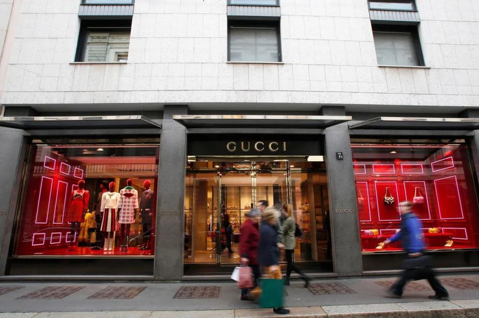 Gucci母企料上半年盈利跌40%至45%　受累內地消費市場不景氣