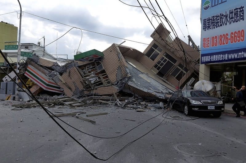 2022年9月18日，台灣東部發生強烈地震，花蓮玉里災情嚴重（AP）