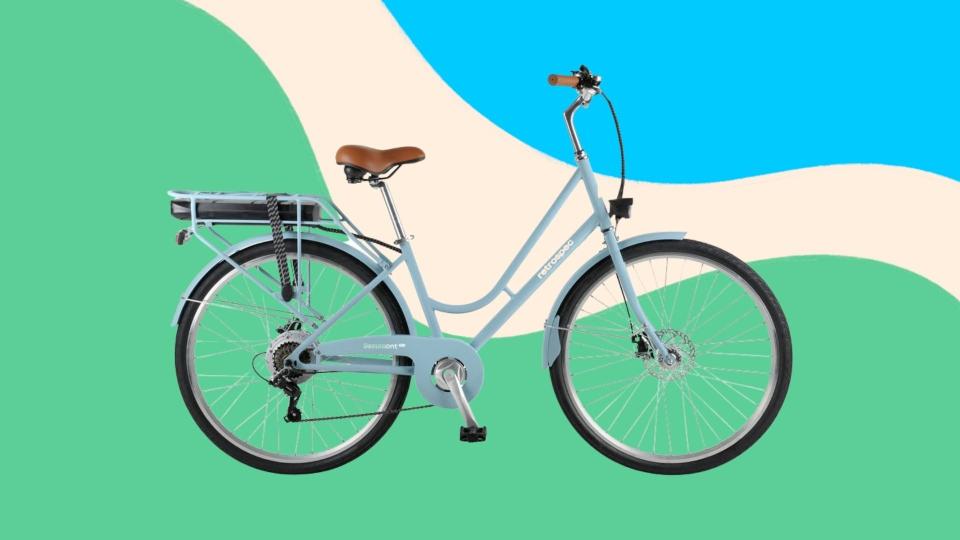 This built-for-the-city bike has seven speeds and six levels of pedal assist.